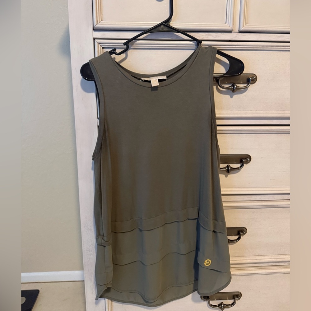 Women’s Blouse